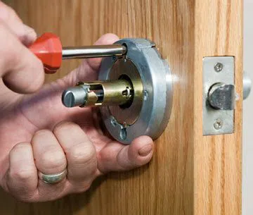 City Locksmith Store Duquesne, PA 412-226-6572 City Locksmith Store Duquesne, PA 412-226-6572 - 13-New-Locks-Installation